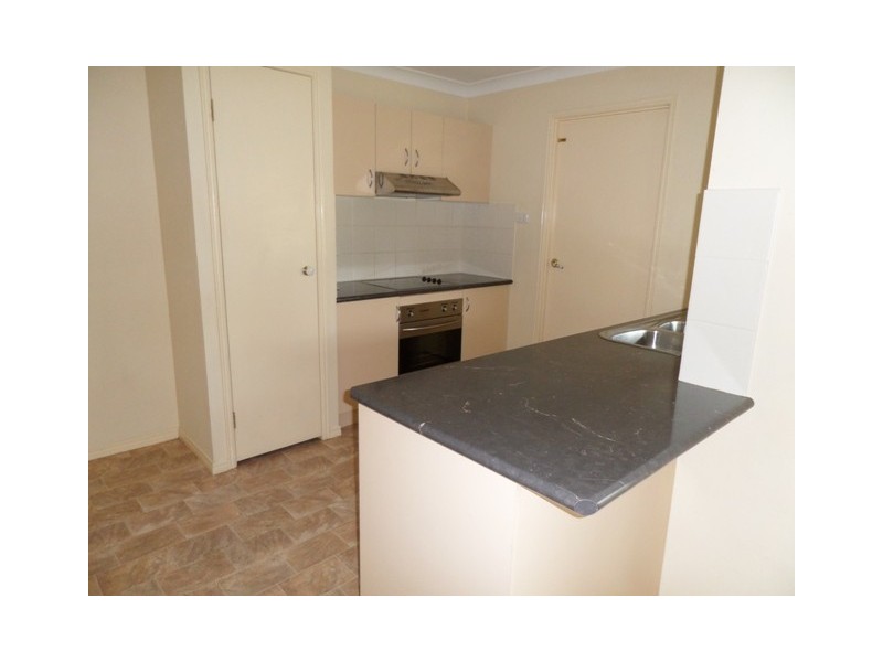 5 Ryan Street, Loganlea QLD 4131