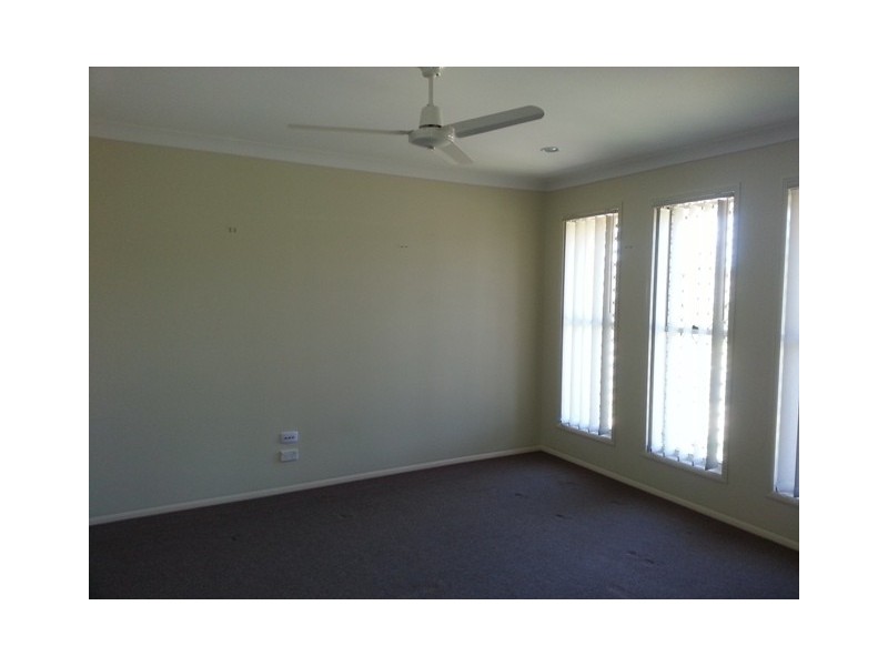 17 Vista Circuit, Bahrs Scrub QLD 4207