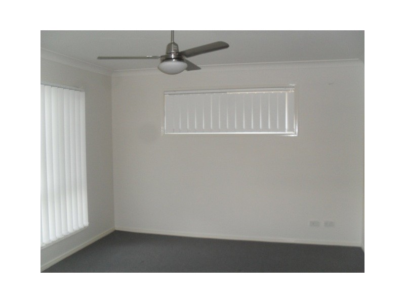 22 Lorikeet Way, Crestmead QLD 4132