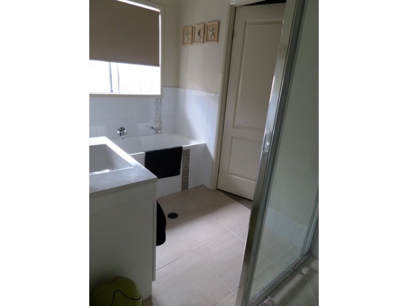 10 Willandra Crescent, Waterford QLD 4133