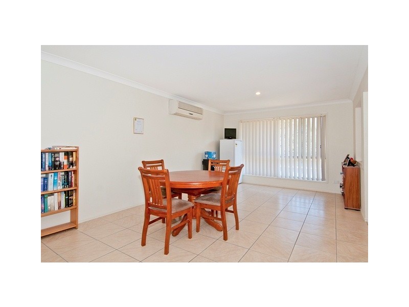 2 Ella Court, Marsden QLD 4132