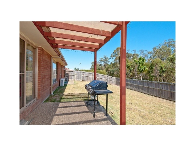 2 Ella Court, Marsden QLD 4132