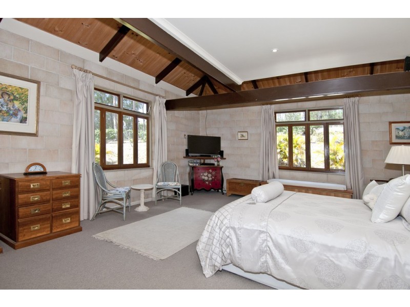 237 Veivers Road, Cedar Creek QLD 4207