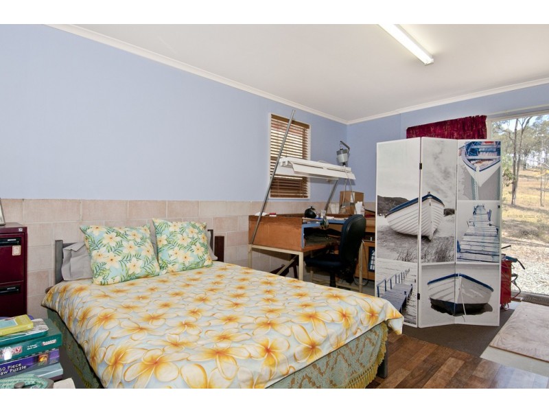 237 Veivers Road, Cedar Creek QLD 4207