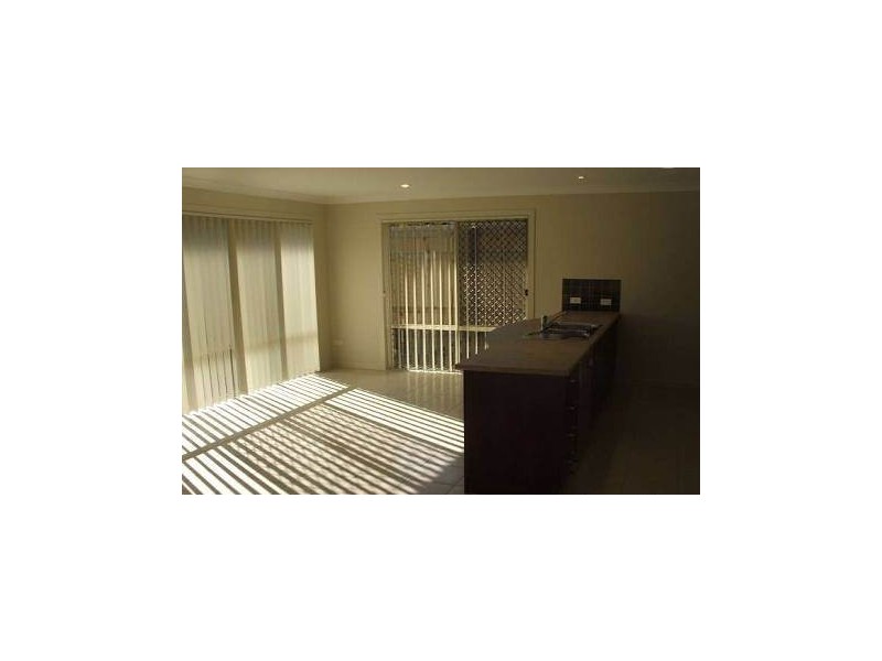 20 Plymouth Place, Calamvale QLD 4116