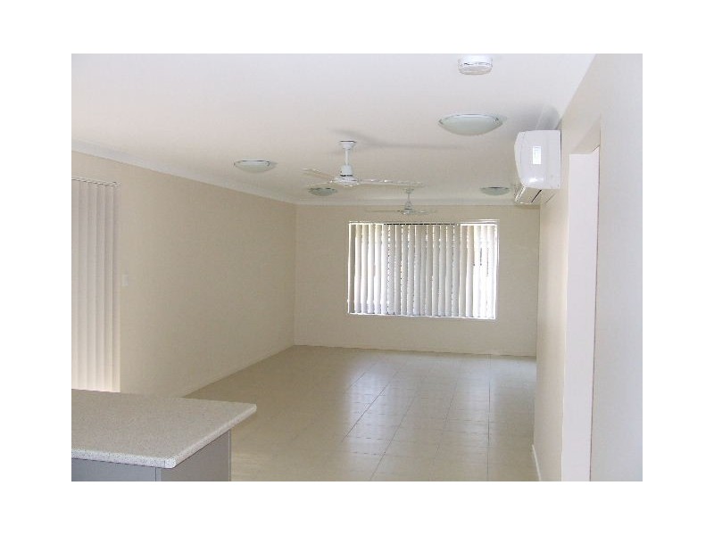 23 Mossman Parade, Waterford QLD 4133