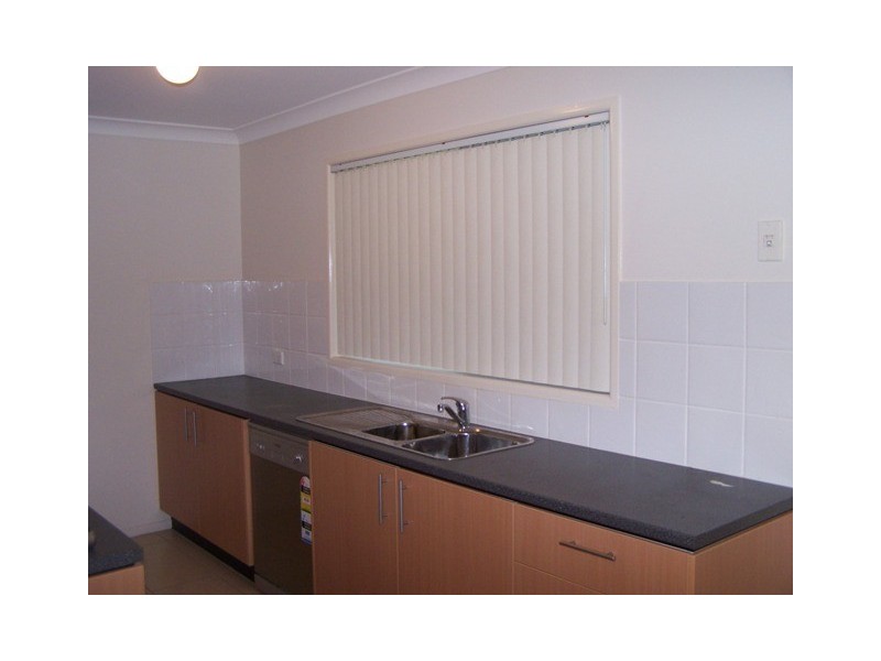 5 Chams Street, Marsden QLD 4132