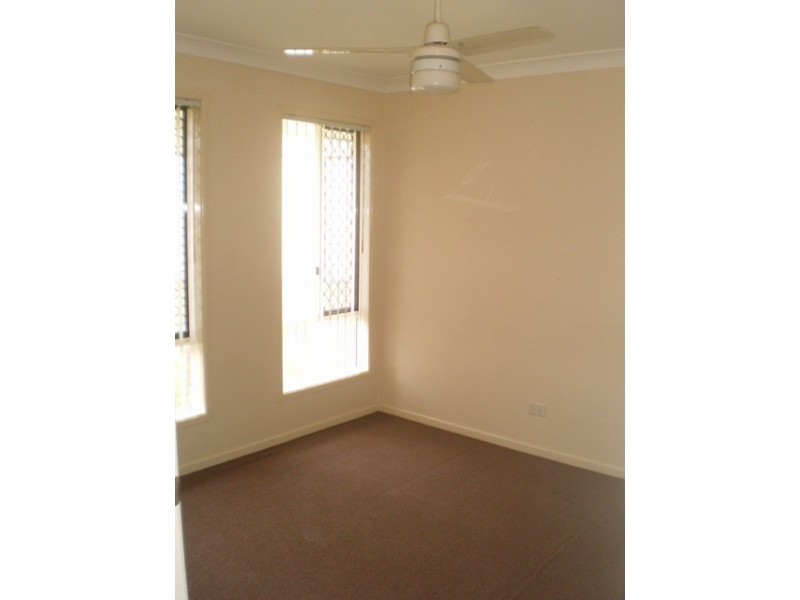 32 Stewart Street, Marsden QLD 4132