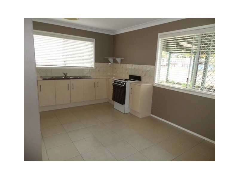 26 Beelong Street, Crestmead QLD 4132