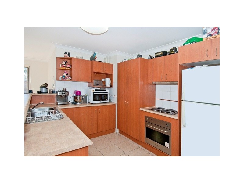 2 Ella Court, Marsden QLD 4132