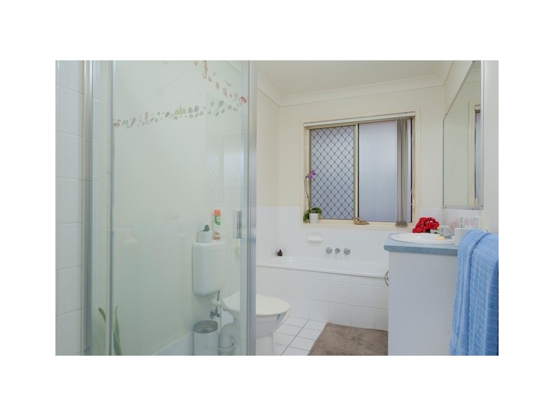 8 Starling Street, Loganlea QLD 4131