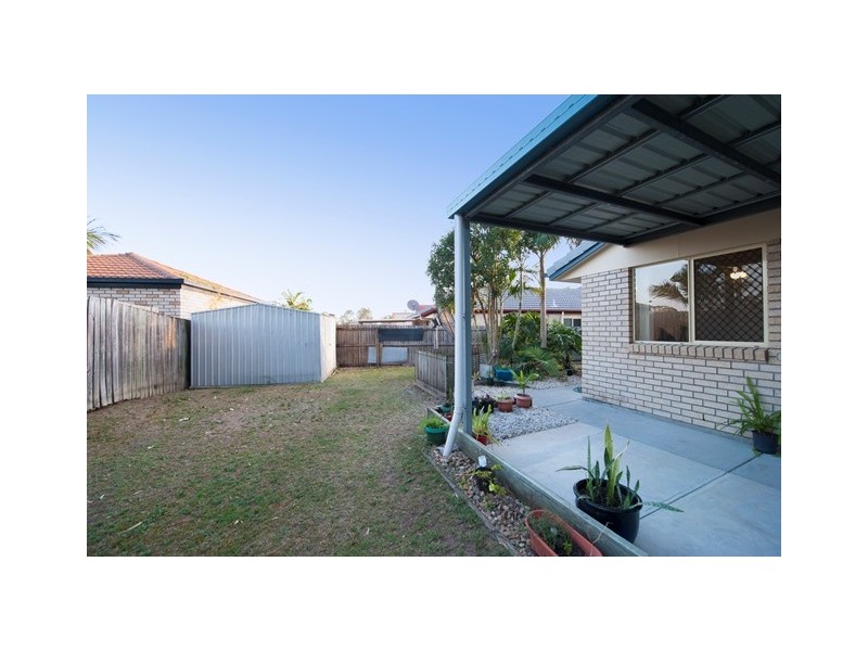 8 Starling Street, Loganlea QLD 4131
