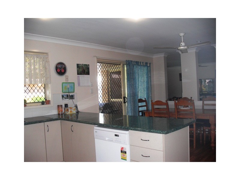 8 Lake Kurwongbah Court, Logan Reserve QLD 4133