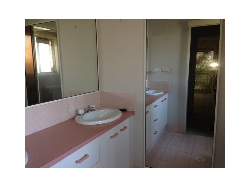 3 Chaffey Street, Marsden QLD 4132