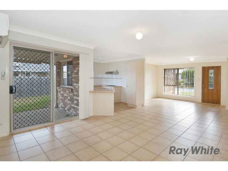10 James Street, Crestmead QLD 4132