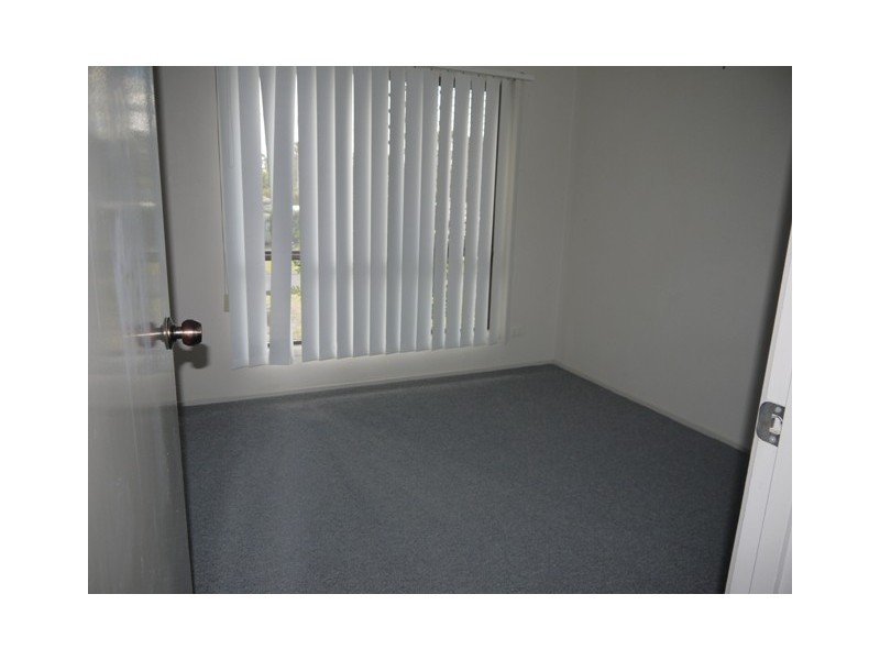 4 Front Court, Marsden QLD 4132