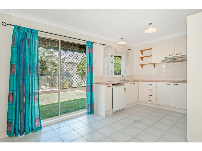 16 Eagle Avenue, Waterford QLD 4133