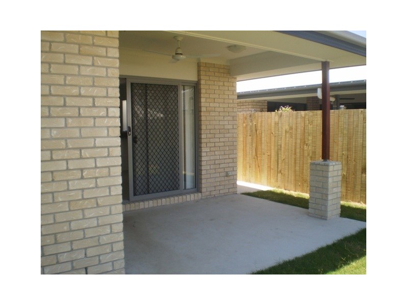 12 Wallaman Close, Waterford QLD 4133