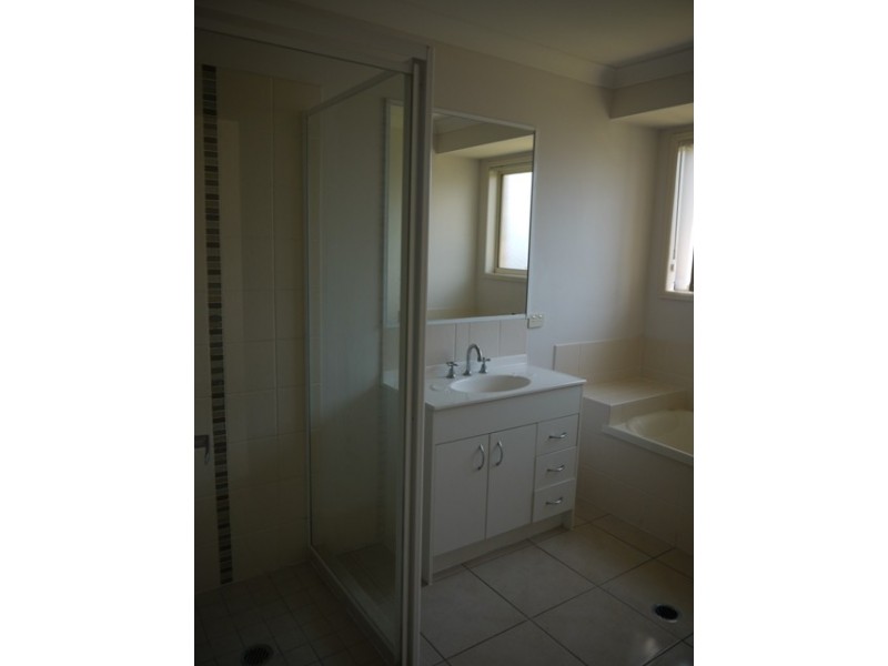 34 Darryl Street, Loganlea QLD 4131