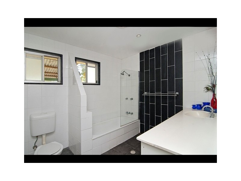 20 Glastonbury Drive, Bethania QLD 4205