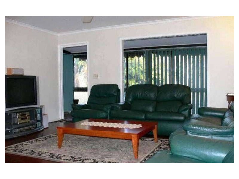 105 Chambers Flat Rd, Marsden QLD 4132