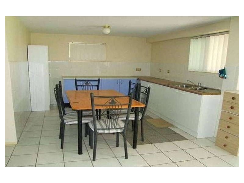105 Chambers Flat Rd, Marsden QLD 4132