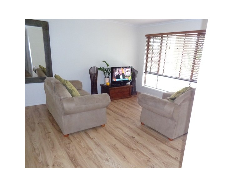 10 Sunscape Drive, Eagleby QLD 4207