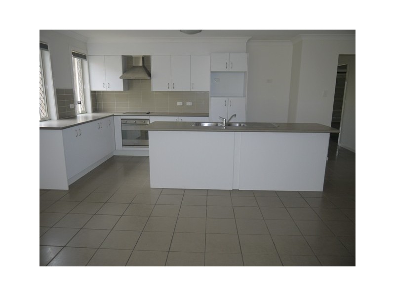 1 Lake Cootharaba Place, Logan Reserve QLD 4133