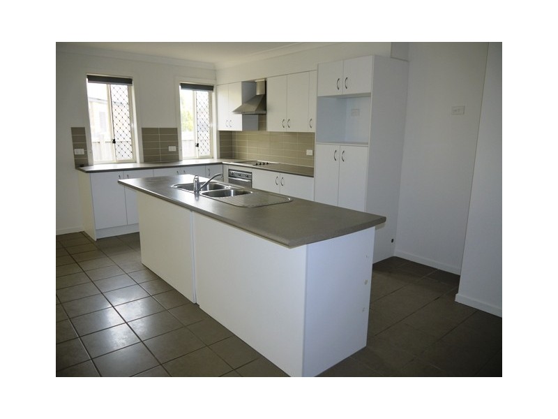 1 Lake Cootharaba Place, Logan Reserve QLD 4133