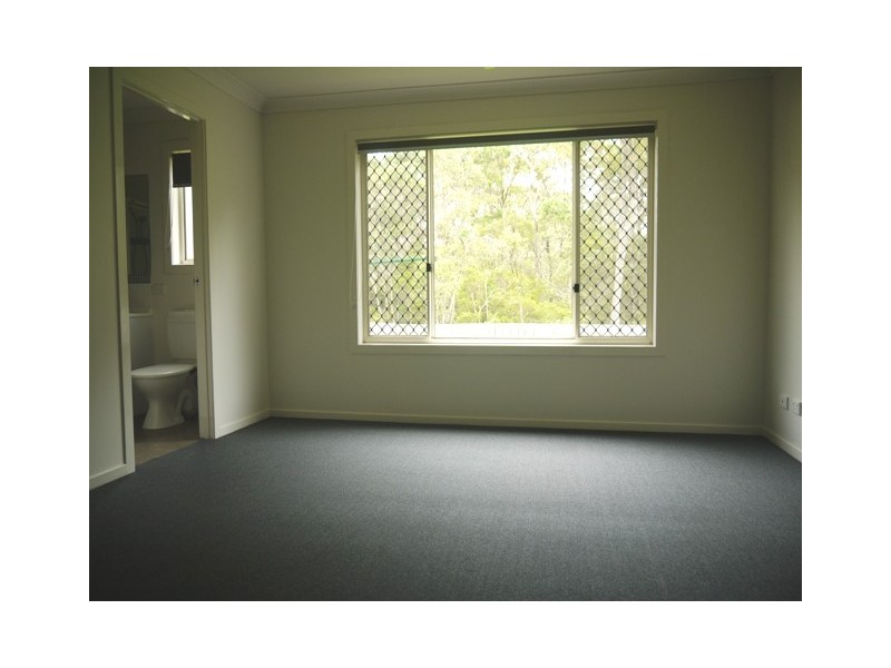 1 Lake Cootharaba Place, Logan Reserve QLD 4133