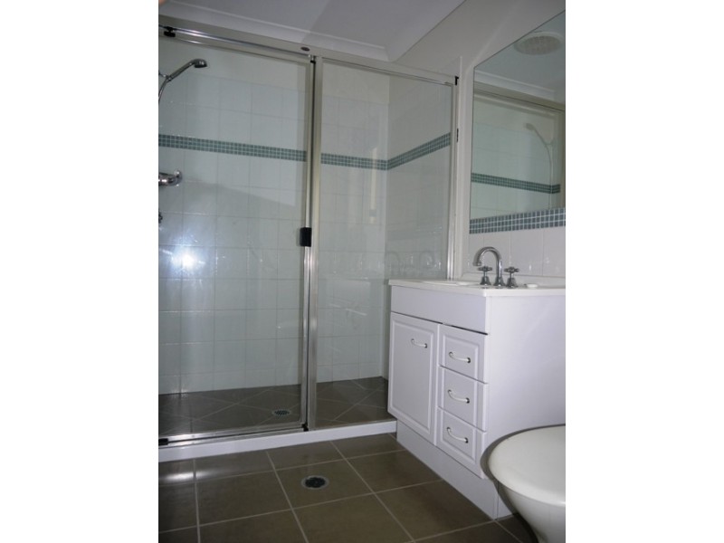 1 Lake Cootharaba Place, Logan Reserve QLD 4133