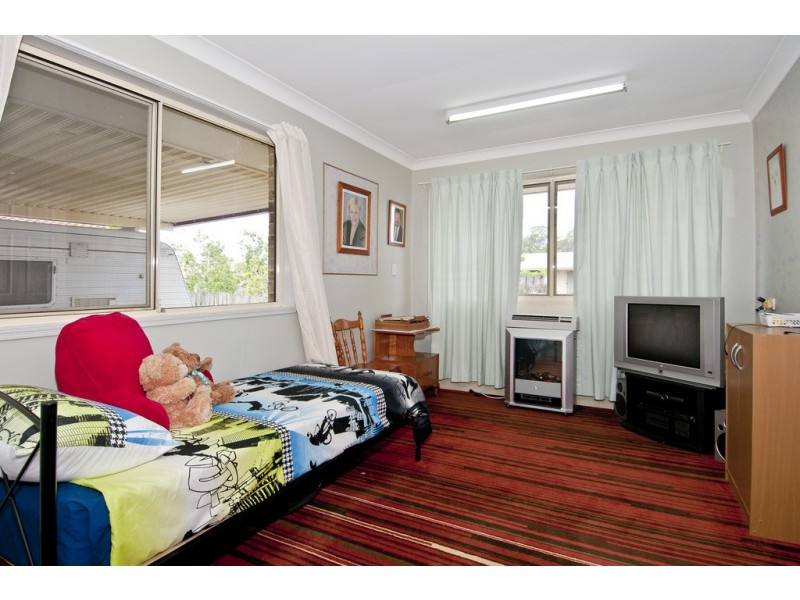 9 Foxdale Ct, Waterford West QLD 4133
