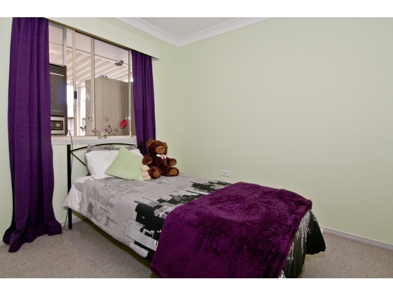 9 Foxdale Ct, Waterford West QLD 4133