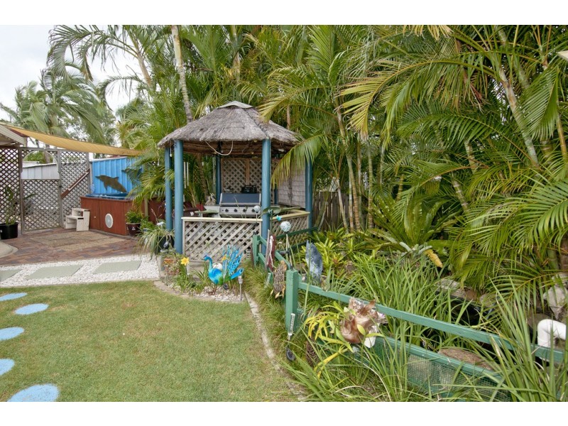 9 Foxdale Ct, Waterford West QLD 4133