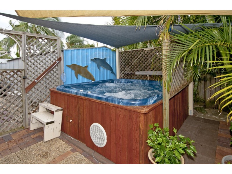 9 Foxdale Ct, Waterford West QLD 4133