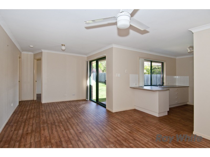 37 Paddies Crescent, Crestmead QLD 4132