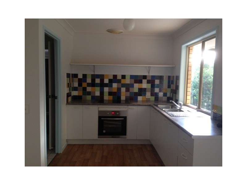 18 Eagle Avenue, Waterford West QLD 4133