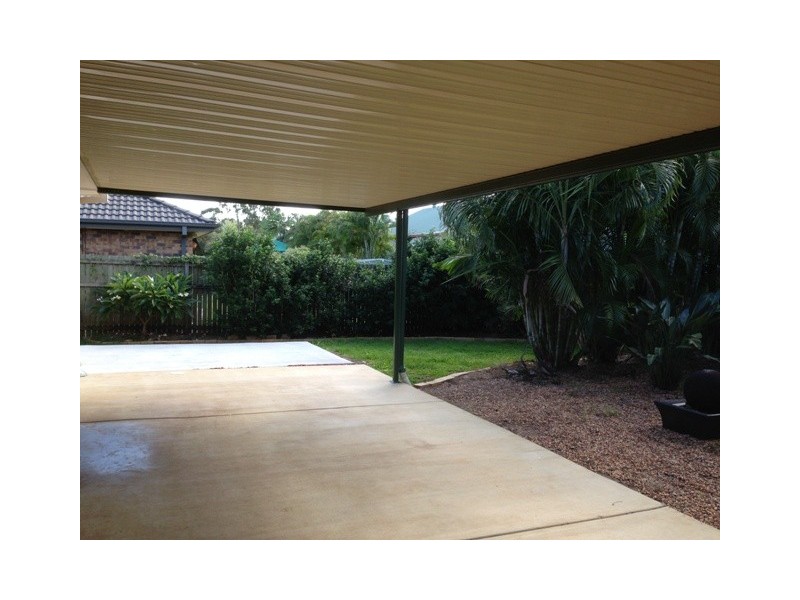 18 Eagle Avenue, Waterford West QLD 4133