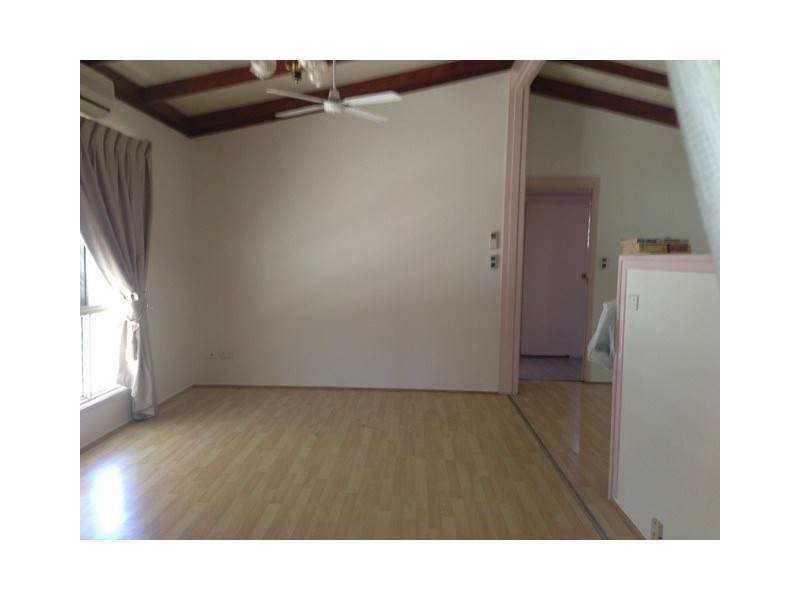 4b Wattle Street, Marsden QLD 4132