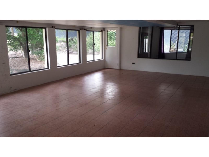 832 Kingston Road, Loganlea QLD 4131