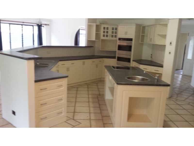 832 Kingston Road, Loganlea QLD 4131