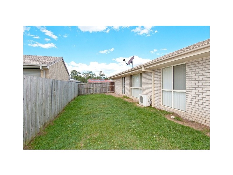 12 Summerhill Court, Marsden QLD 4132