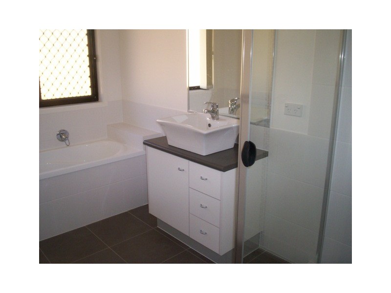 12 Rasmussen Avenue, Marsden QLD 4132