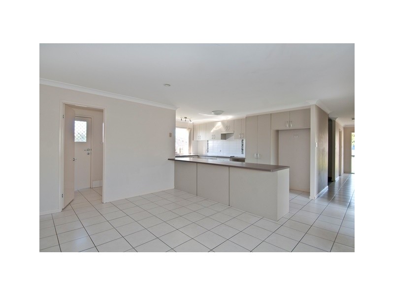 Crestmead QLD 4132