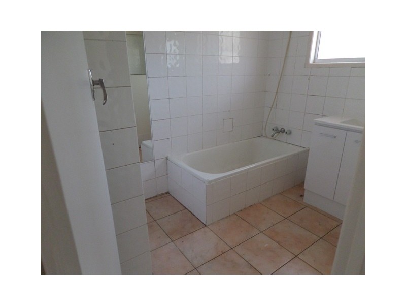 2 Monash Road, Loganlea QLD 4131