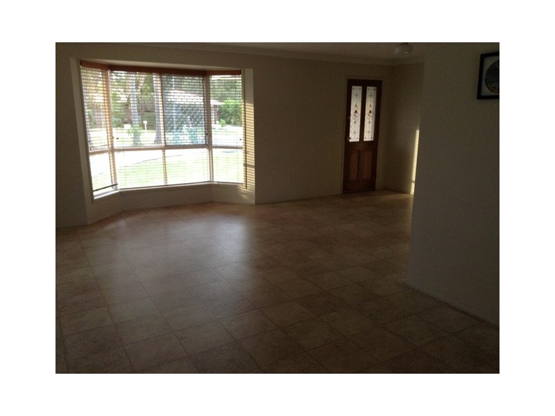 12 Limousin Place, Waterford West QLD 4133