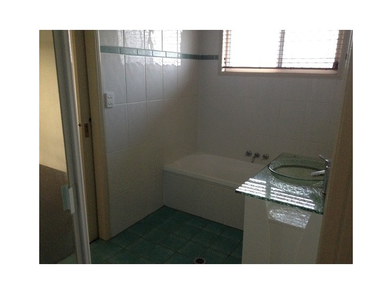 12 Limousin Place, Waterford West QLD 4133