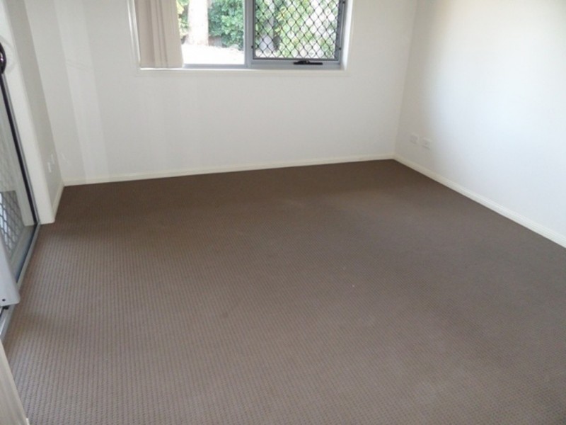 2/21 Therese St, Marsden QLD 4132