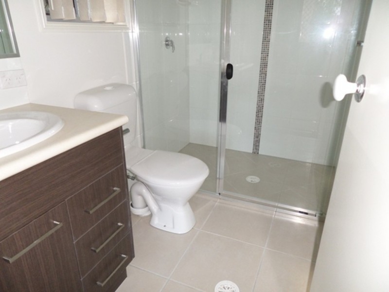 2/21 Therese St, Marsden QLD 4132