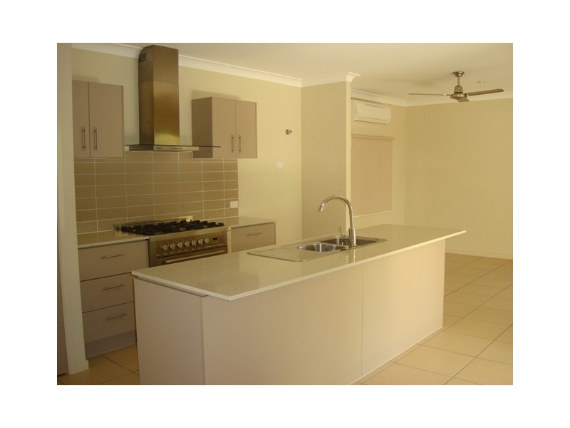 13 Terang Court, Ormeau QLD 4208